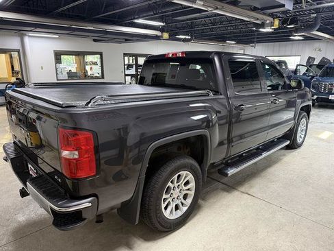 Used 2015 GMC Sierra 1500 SLE w/ SLE Value Package AWD/4WD image 4
