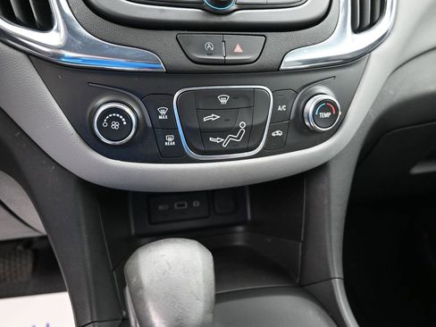 Used 2023 Chevrolet Equinox LS w/ LS Convenience Package image 14