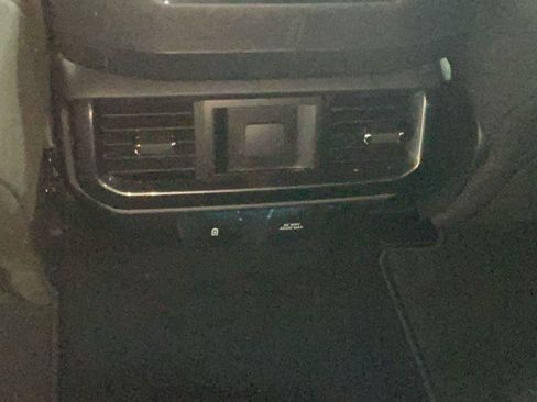 Certified 2022 Ford F150 XLT w/ Equipment Group 302A High image 17