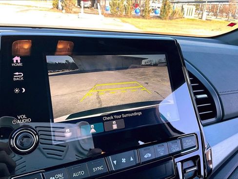 Certified 2023 Honda Odyssey Sport image 14