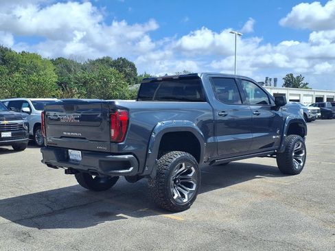Used 2021 GMC Sierra 1500 AT4 AWD/4WD image 2