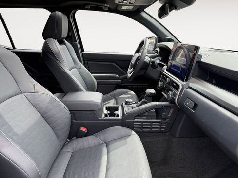 Used 2025 Toyota 4Runner TRD Sport Premium AWD/4WD image 15