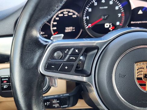 Used 2019 Porsche Cayenne AWD/4WD image 17