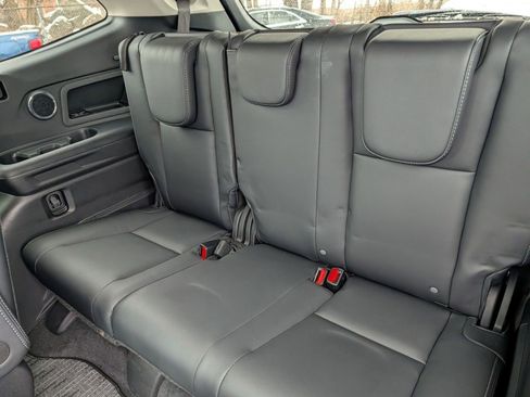 Used 2025 Subaru Ascent Limited w/ Popular Package #2 image 24