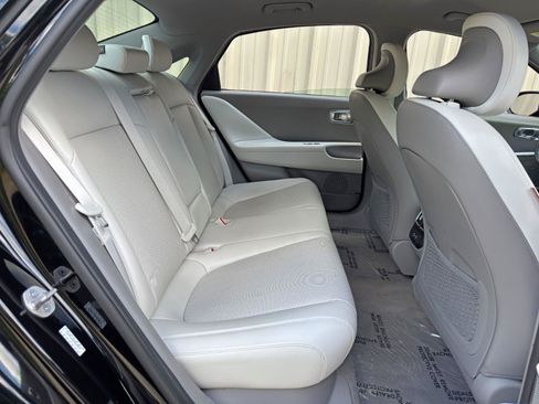 Used 2023 Hyundai Ioniq 6 SEL RWD image 38