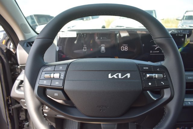 New 2026 Kia K4 EX FWD image 25
