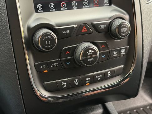 Used 2019 Dodge Durango GT AWD/4WD image 37