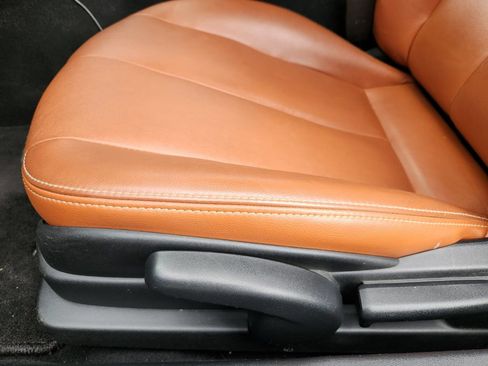 Used 2008 MAZDA MX-5 Miata Grand Touring w/ Premium Pkg RWD image 26