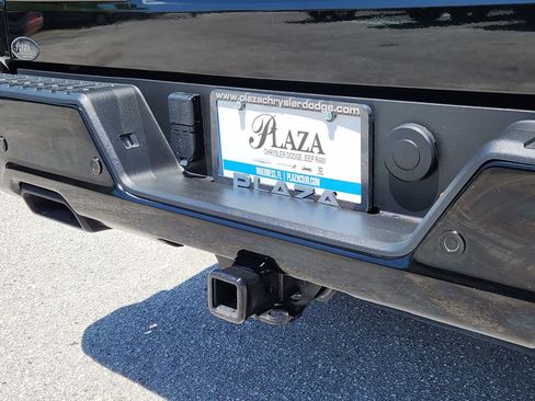 Used 2024 Chevrolet Silverado 1500 High Country w/ Midnight Edition image 11