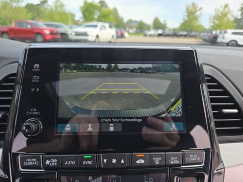 Used 2021 Honda Odyssey EX-L image 25