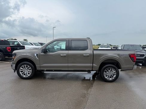 New 2026 Ford F150 XLT w/ XLT Chrome Appearance Package AWD/4WD image 38