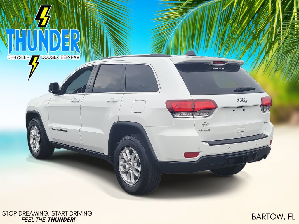 Used 2020 Jeep Grand Cherokee Laredo AWD/4WD image 3