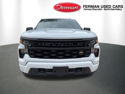 Used 2022 Chevrolet Silverado 1500 Custom AWD/4WD image 1