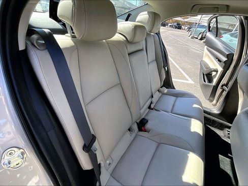 Used 2024 MAZDA MAZDA3 s image 37