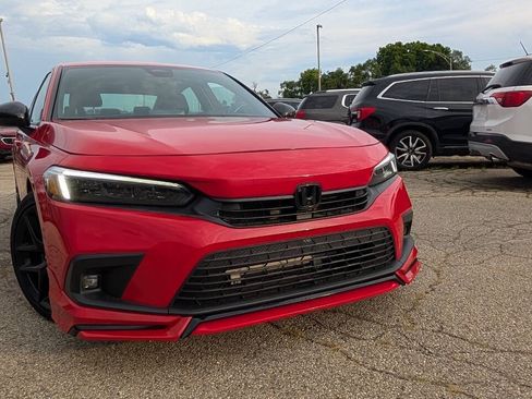 Used 2023 Honda Civic Sport image 5