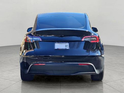 Used 2023 Tesla Model Y Long Range image 8