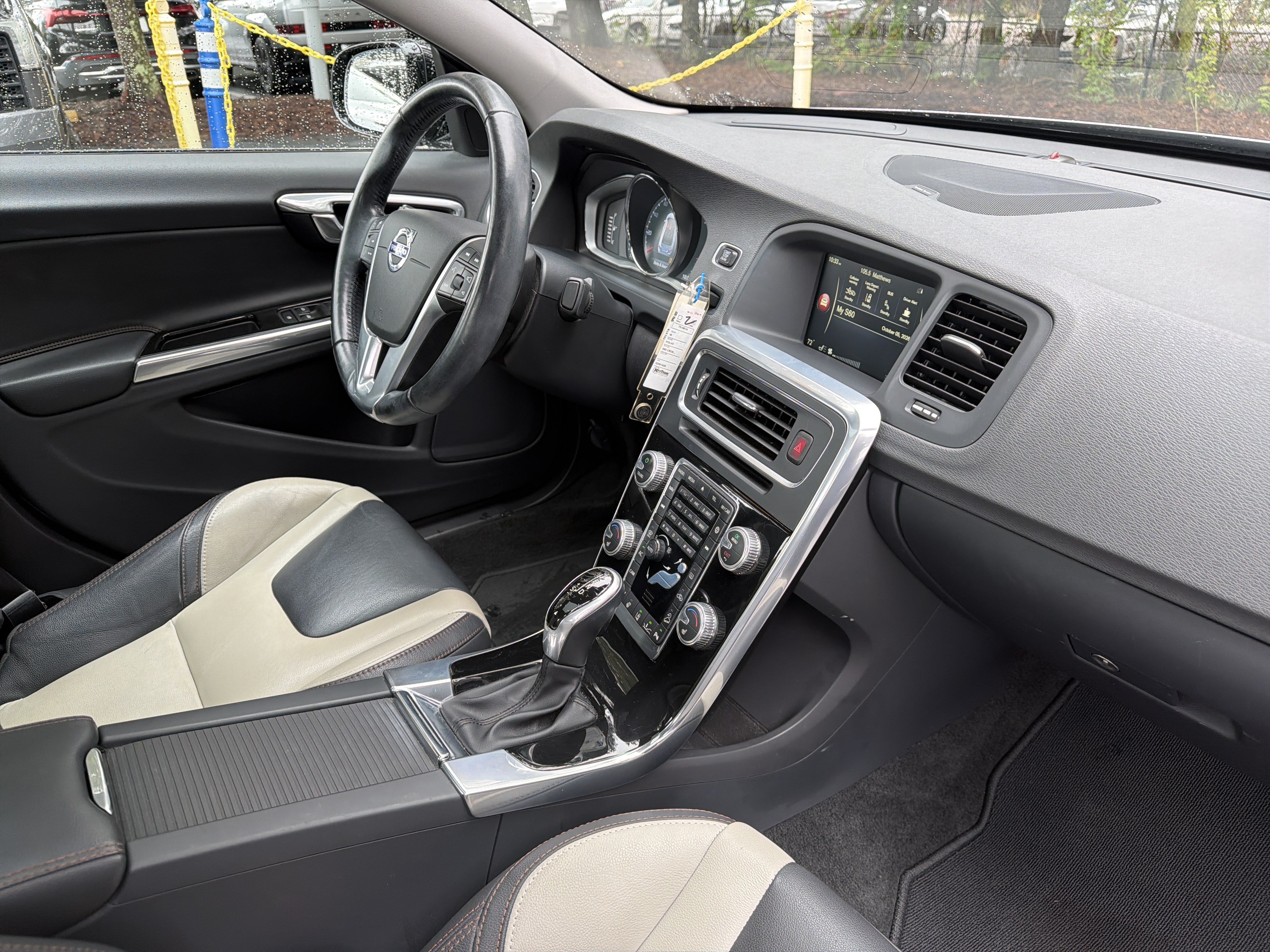 Used 2016 Volvo S60 T5 Cross Country Platinum AWD/4WD image 46