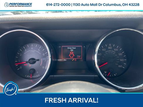 Used 2015 Ford Mustang GT Premium w/ Equipment Group 401A RWD image 21