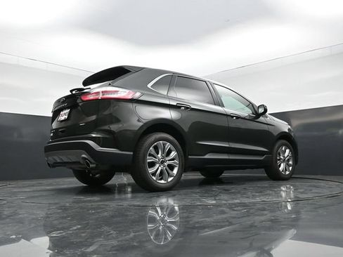 Used 2024 Ford Edge Titanium AWD/4WD image 37