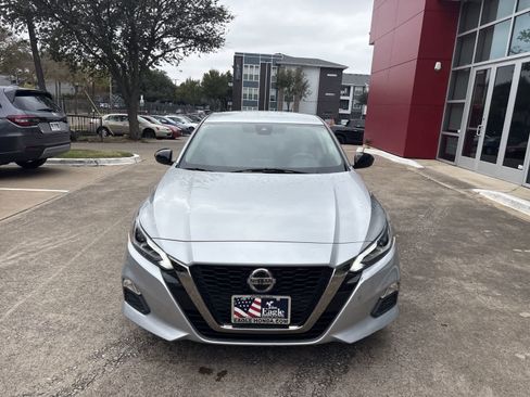 Used 2022 Nissan Altima 2.5 SR image 6