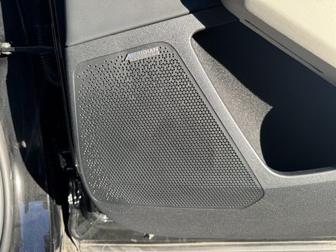 Used 2022 Kia EV6 GT-Line w/ GT-Line Suede Seat Package RWD image 39