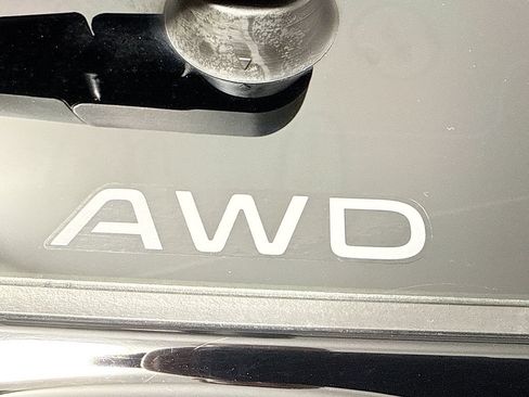 Certified 2025 Honda CR-V LX image 34