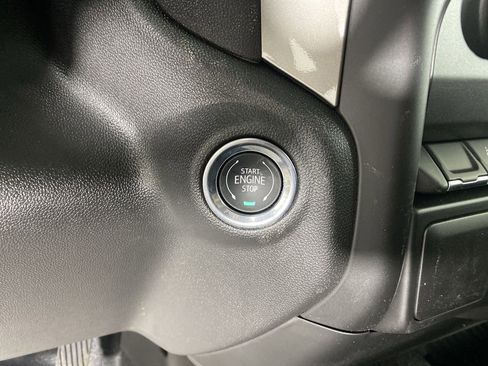 New 2026 Chevrolet Silverado 1500 W/T w/ WT Value Package image 17