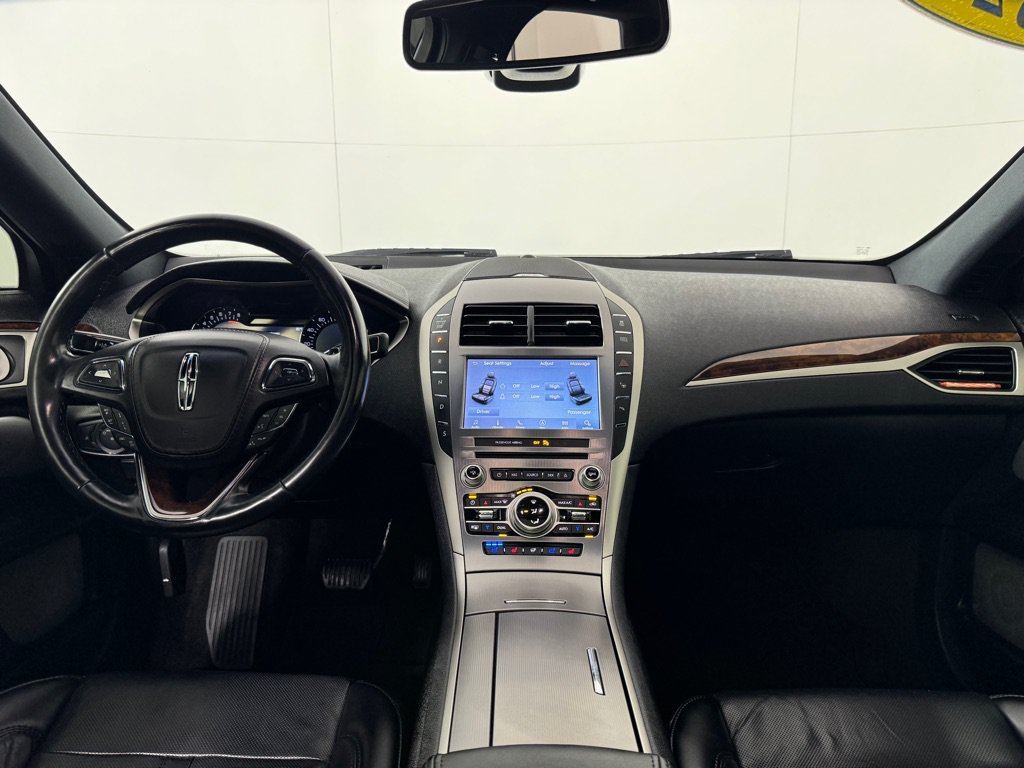 Used 2019 Lincoln MKZ Reserve w/ Luxury Package AWD/4WD image 22
