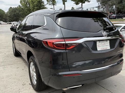 Used 2019 Buick Enclave Essence FWD image 27