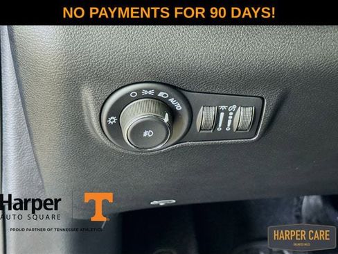 New 2026 Jeep Compass Trailhawk w/ Sun, Sound & Navigation Group image 13