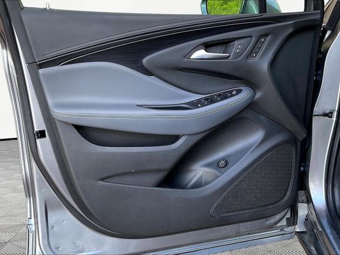 Used 2020 Buick Envision Essence FWD image 20