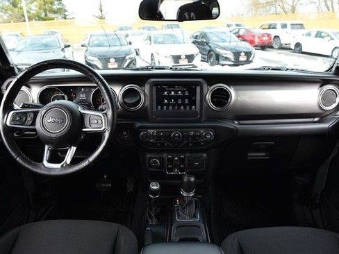 Used 2020 Jeep Wrangler Unlimited Sahara w/ Cold Weather Group image 8