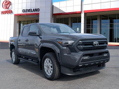 New 2026 Toyota Tacoma SR5 image 2