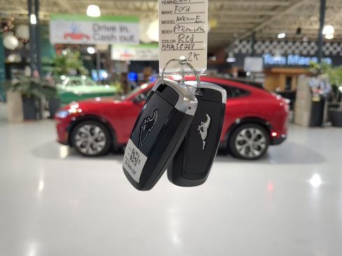 Used 2021 Ford Mustang Mach-E Premium AWD/4WD image 4