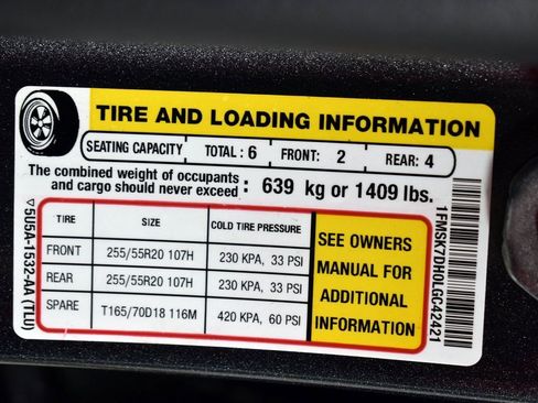 Used 2020 Ford Explorer XLT w/ Equipment Group 202A image 15