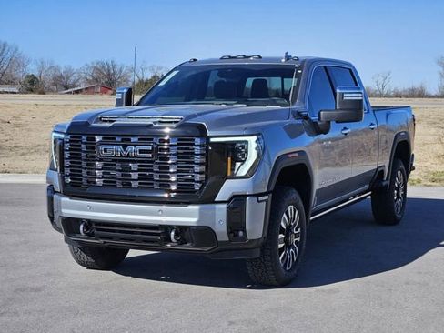New 2026 GMC Sierra 3500 Denali Ultimate image 2