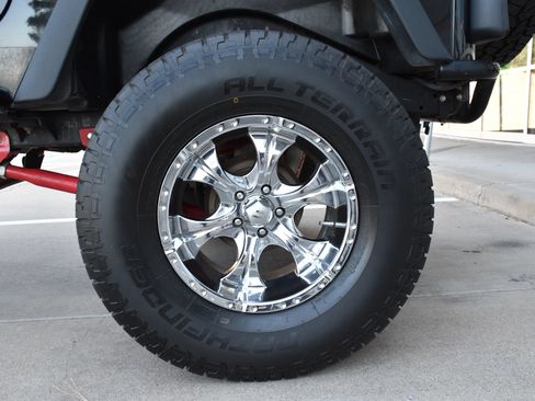 Used 2006 Jeep Wrangler X AWD/4WD image 40