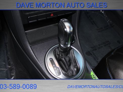 Used 2013 Volkswagen Beetle 2.0T image 11