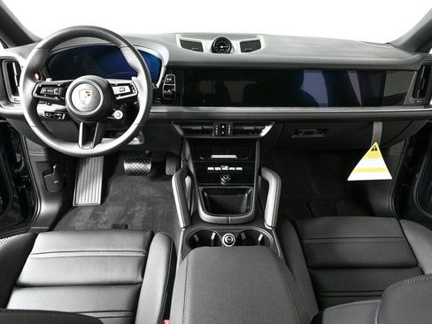 Used 2026 Porsche Cayenne Coupe AWD/4WD image 20