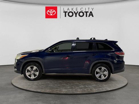 Used 2015 Toyota Highlander Limited FWD image 3