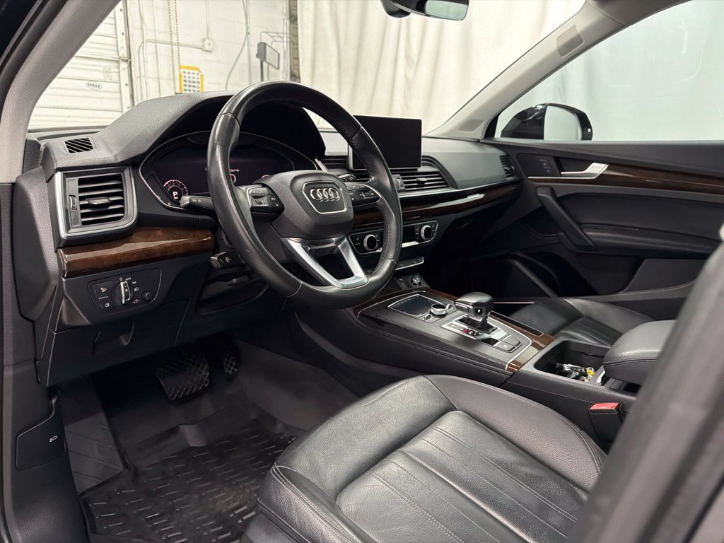 Used 2020 Audi Q5 2.0T Premium Plus w/ Premium Plus Package AWD/4WD image 14
