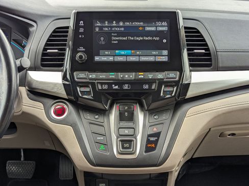 Used 2018 Honda Odyssey EX-L image 17