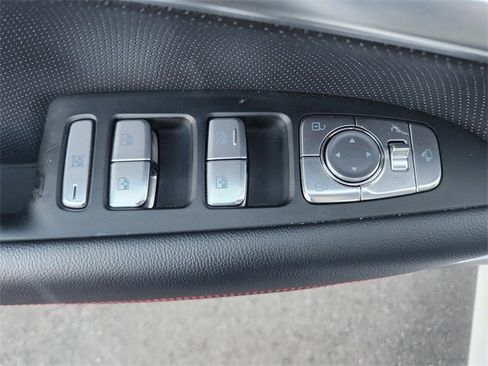 Used 2025 Genesis G70 2.5T w/ Sport Prestige Package image 20