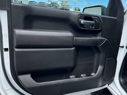 Used 2024 Chevrolet Silverado 2500 W/T w/ WT Convenience Package AWD/4WD image 8