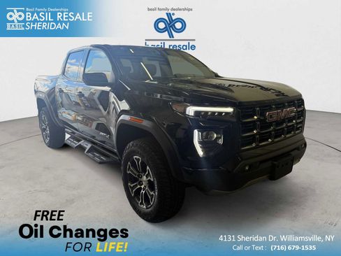 Used 2023 GMC Canyon AT4 image 1