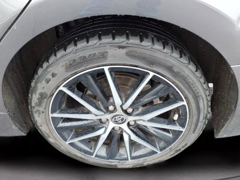 Used 2023 Toyota Camry SE image 11