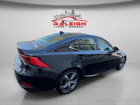 Used 2017 Lexus IS 300 F Sport image 6