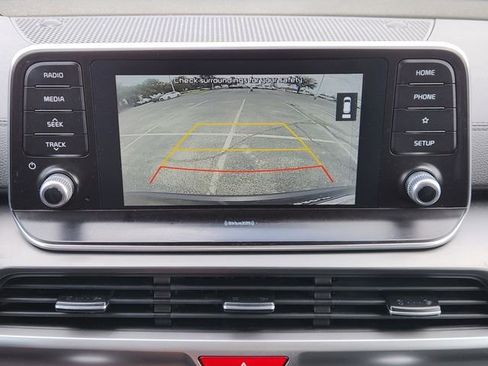 Used 2020 Kia Telluride LX image 17