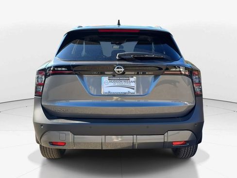 New 2026 Nissan Kicks SV w/ SV Premium Package image 8