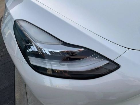 Used 2023 Tesla Model Y Long Range AWD/4WD image 26